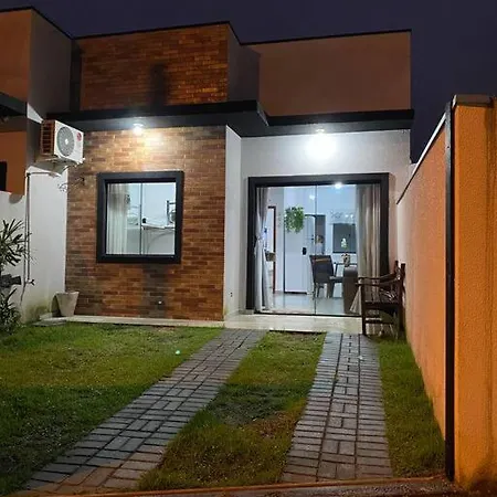 Aconchegante Casa De Praia Matinhos Exterior photo